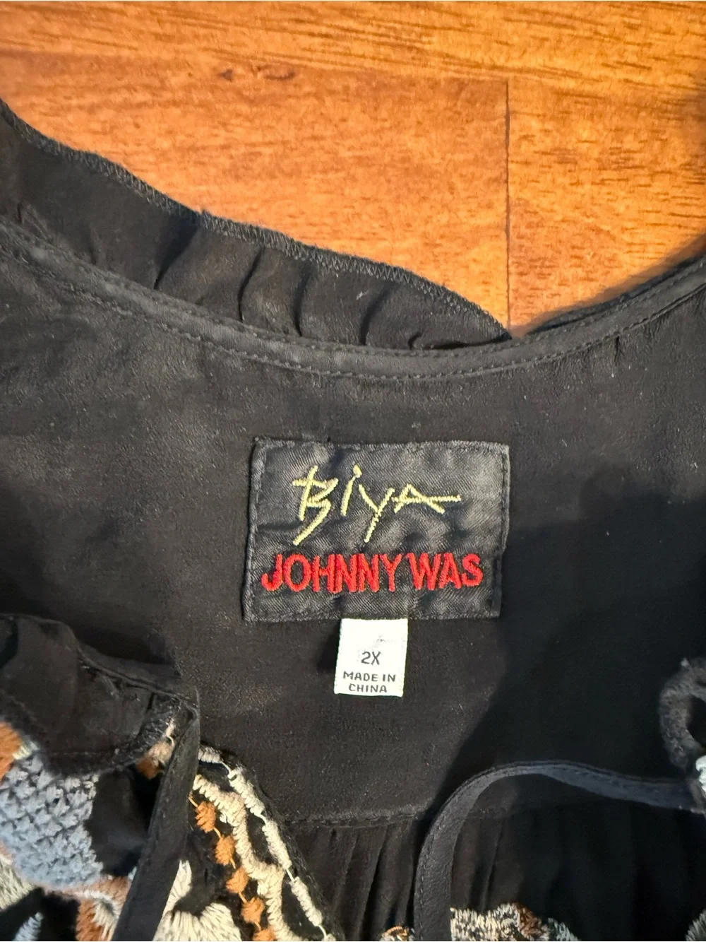 Johnny Was 2X Bassett Embroidered Silk Blouse Black Boho Peasant Top